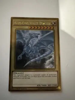 Yu-Gi-Oh TCG Blue-Eyes White Dragon 1st Edition MVP1-ENG55 Gold Secret Rare Card - Image 1