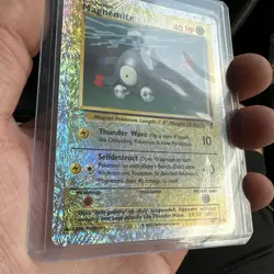 Pokemon Magnemite 80/110 Legendary Collection Reverse Holo Pokemon Card LP/NM - Image 3