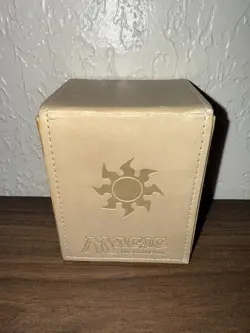 MTG Mana Flip Alcove Deck Box White 3rd Generation Plains Magnet Ultra Pro - Image 2