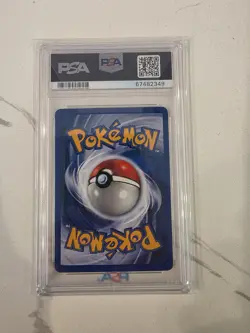 2001 P.M. Neo Discovery - TYRANITAR HOLO - PSA 8 - NM/MINT - Pokemon Card - Image 2