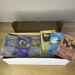 700+ Pokemon Card Lot JPN some VINTAGE - Bulk & Holos - Amt: UNKNOWN - RARE GB - Image 1