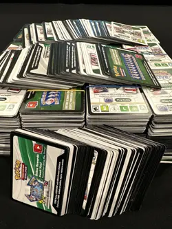 Pokemon TCG LIVE Code Cards -UNUSED Bulk Lot Of 100 SWSH/S&V/Celebrations/S&M/XY - Image 3