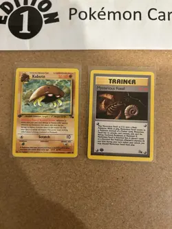 Kabuto + Fossil 1st Edition Pokemon Card Lot Vintage WOTC - Image 1