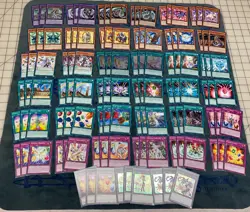 YuGiOh GX Crystal Beast Deck Jesse Anderson 117 Card Deck Rainbow Dragon - Image 1