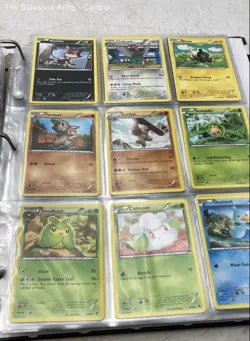 Assorted Nintendo Multicolor Pokemon Trading Cards Game Mixed Lot Binder Album - Image 4