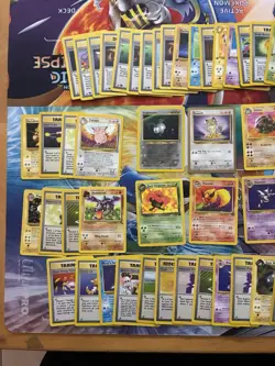 Vintage Pokemon Card Lot WOTC First Edition Etc Flareon Gold Border Meowth - Image 3