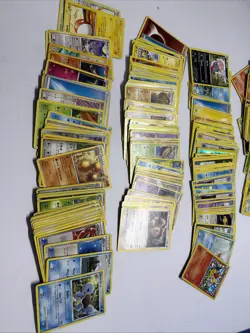 POKEMON CARDS HUGE LOT BULK COLLECTION BADLY DAMAGED TO POOR CONDITION TCG - Image 2