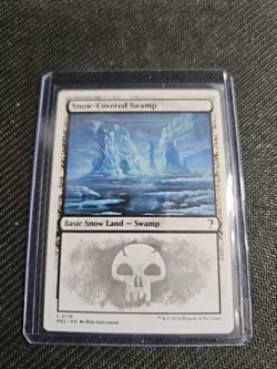 Snow-Covered Swamp (White Border) Mystery Booster 2 Regular - Image 1