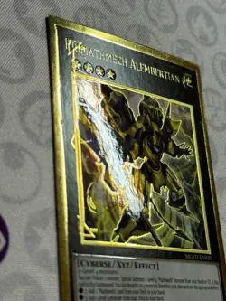 (Misprint) Primathmech Alembertian - MGED-EN030 - Premium Gold Rare (NM) Yugioh - Image 2