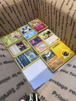 🔥 17lbs 4200+ “Old/Rough” Pokemon Bulk Lot! Some Holos & Vintage Cards MP/HP ✨ - Image 3