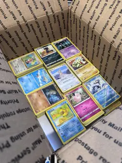 🔥 17lbs 4200+ “Old/Rough” Pokemon Bulk Lot! Some Holos & Vintage Cards MP/HP ✨ - Image 5
