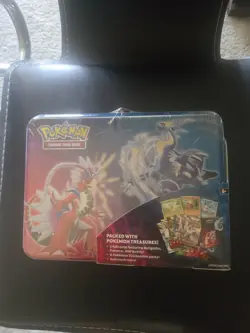 Pokemon TCG Fall Collectors Lunchbox Tin. 6 Booster Packs! Plus Extras! - Image 1