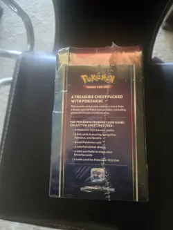 Pokemon TCG Fall Collectors Lunchbox Tin. 6 Booster Packs! Plus Extras! - Image 2