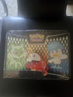 Pokemon TCG Fall Collectors Lunchbox Tin. 6 Booster Packs! Plus Extras! - Image 3