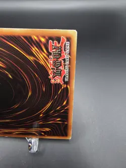 Gaia The Fierce Knight LOB-006 The Legend of Blue Eyes White Dragon-1st Edition - Image 3