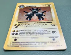Magneton Base Set 1999 Shadowless Holo Rare - Pokemon Card TCG - Image 2