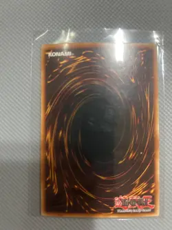 blue eyes white dragon yu-gi-oh card, near mint, sleeved - Image 2