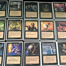 Vintage MTG Lot: 1995 4th Edition 28 DIFFERENT Black Cards No Dupes Light Play - Image 3