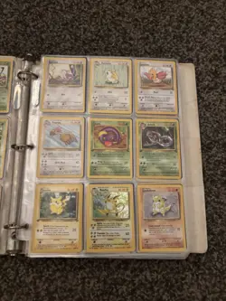 Pokemon 1999 Base Set Fossil Card lot Common/Uncommon/Rare - Image 3