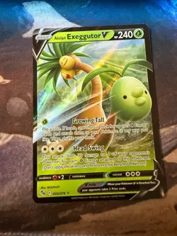 Alolan Exeggutor V 005/078 Pokemon GO Holo - Image 1