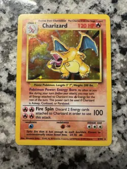 Pokemon Charizard 4/102 - Base Set 1999 - Holo Rare Card RARE 9.5/10 - Image 1
