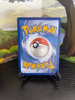 Pikachu 049/203 - Evolving Skies - Common - Pokemon Card TCG - LP - Image 2