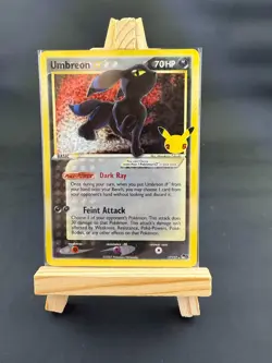 Pokemon TCG: Umbreon Gold Star 17/17 Celebrations 25th Anniversary NM/M - Image 1