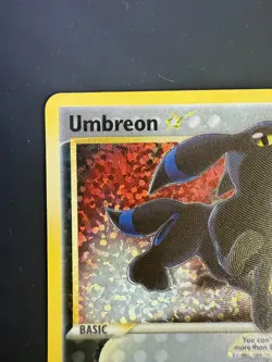 Pokemon TCG: Umbreon Gold Star 17/17 Celebrations 25th Anniversary NM/M - Image 4