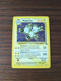 Pokemon TCG Magneton Holo Rare 11/62 Fossil Unlimited NM - Image 1