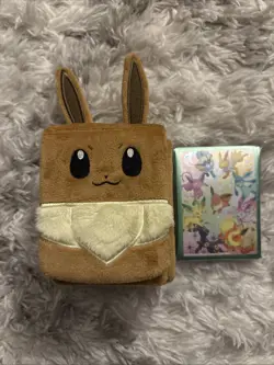 Pokemon Prismatic Evolutions SPC Eevee Deck Box with Sleeves - Image 1
