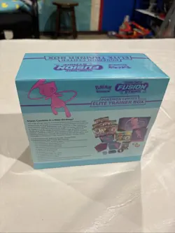 Pokemon TCG Sword & Shield-Fusion Strike Pokemon Center Elite Trainer Box 820650809941 - Image 2
