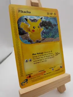 Pokemon Common Card : Pikachu 84/144 ( Skyridge Set) - Image 2