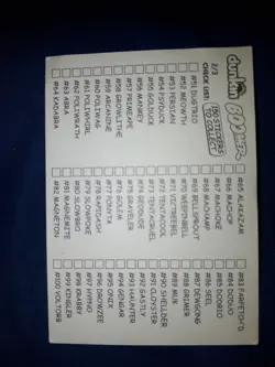 Carte NIDORINO #33 - DUNKIN BOOMER 2000 - POKEMON - BON ETAT - Image 2