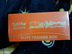 Pokemon Elite Trainer Box Sun and Moon Base Solgaleo ETB Box (Sealed) - Image 4