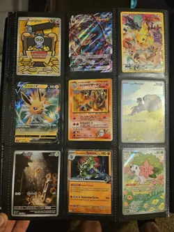 Unique lot of more than 120 Pokemon cards and 9 sealed packs! - Image 4