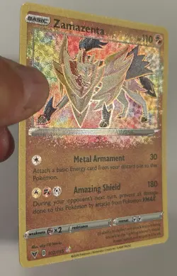 Zamazenta 102/185 Vivid Voltage Amazing Rare Pokemon Card NM - Image 2