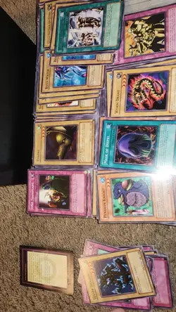 Yu-Gi-Oh Trading Cards 1000+ Lot - Image 4