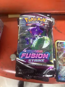 Pokemon TCG Sword & Shield Fusion Strike Booster Box of 34 Packs - Image 5