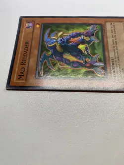 Yugioh Mad Reloader Super Rare Unlimited GX04-EN001 HP - Image 5