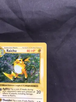 Pokemon Cards: Base Set Shadowless Rare Holo: Raichu 14/102 - Image 4