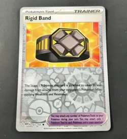Pokemon 151 Rigid Band Reverse Holo Trainer Card 165/165 NM - Image 1