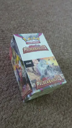 Pokemon TCG - Scarlet & Violet Paldea Evolved - Half Booster Box (18 Packs) - Image 1
