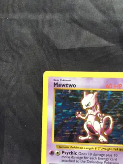Pokemon Cards: Base Set Shadowless Rare Holo: Mewtwo 10/102 - Image 3