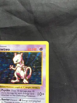 Pokemon Cards: Base Set Shadowless Rare Holo: Mewtwo 10/102 - Image 4
