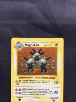 Pokemon Cards: Base Set Shadowless Rare Holo: Magneton 9/102 - Image 2