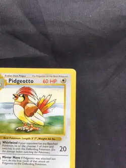 Pokemon Cards: Base Set Shadowless Rare: Pidgeotto 22/102 - Image 3