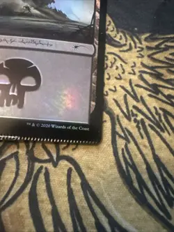 Mtg Magic SLD Foil Phyrexian Text Swamp 560 Misprint Crimp Error Card - Image 4