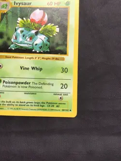 Pokemon Cards: Base Set 1st Edition Uncommon: Ivysaur 30/102 - Image 4