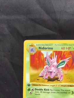 Pokemon Cards: Base Set 1st Edition Uncommon: Nidorino 37/102 - Image 2