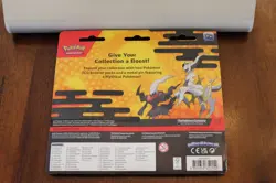 Pokemon cards (Sword and Shield-Chilling Reign and Lost Origin) + Arceus Pin - Image 2